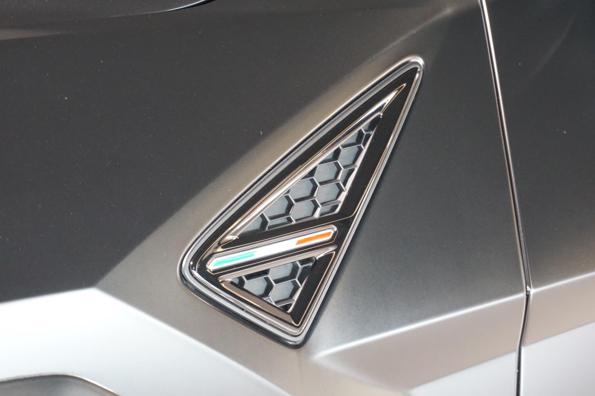 Lamborghini Urus 4.0 V8 BiTurbo SUV 5dr Petrol Auto 4WD Euro 6 (650 ps)